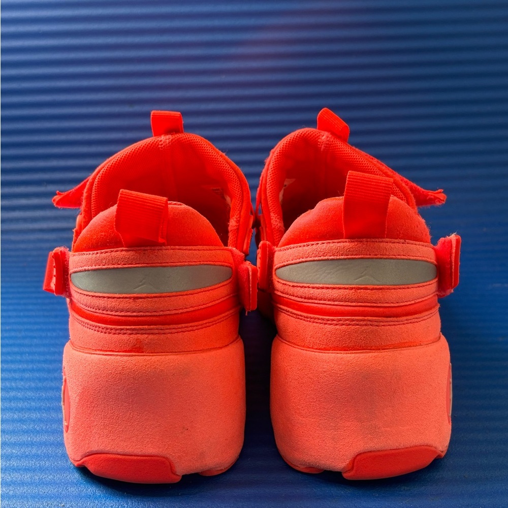 Size 12- Men’s Nike Air Jordan Trunner Peach Mango Trainer Promo Sample RARE - Picture 7 of 9